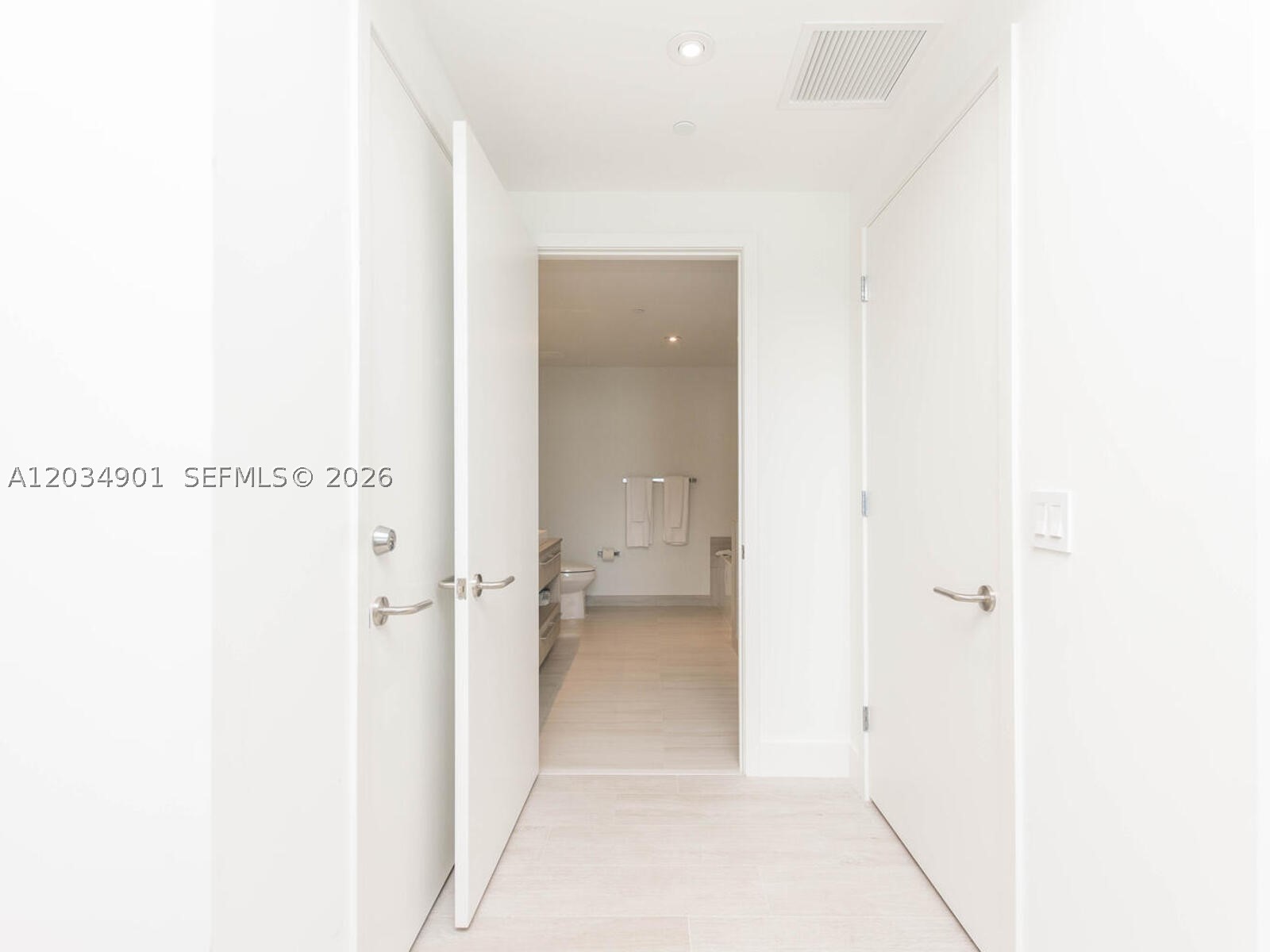 4010 S Ocean Dr T3705 Property Photo 26