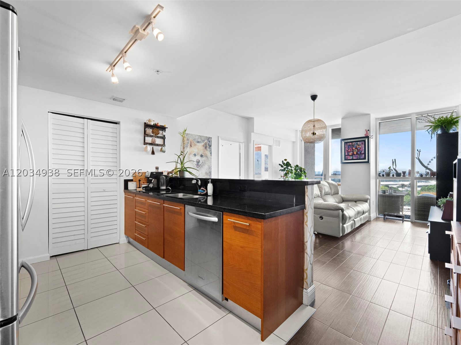 244 Biscayne Blvd 701 Property Photo 5