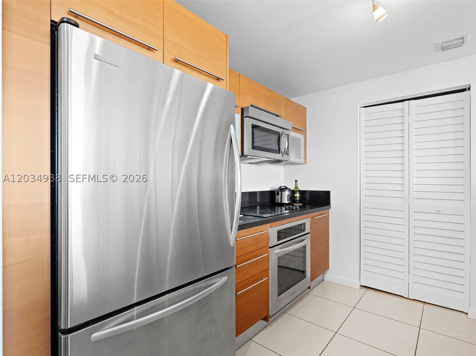 244 Biscayne Blvd 701 Property Photo 7