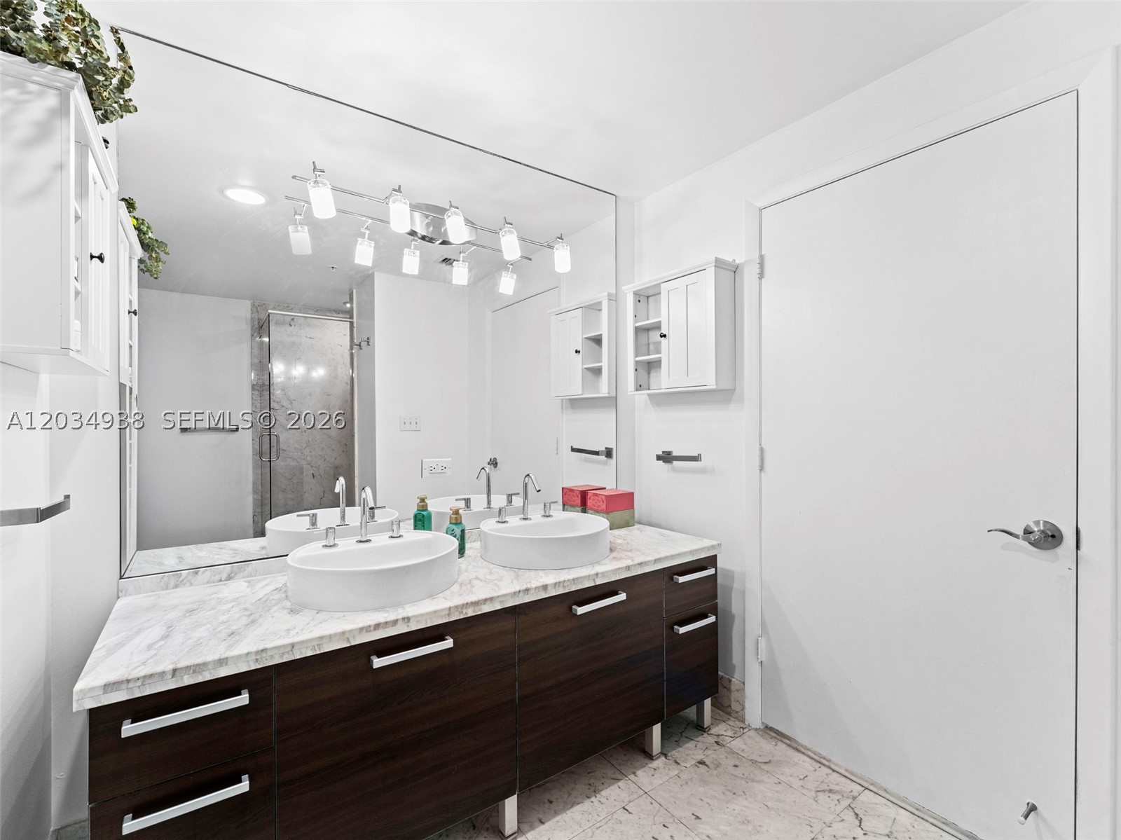 244 Biscayne Blvd 701 Property Photo 23