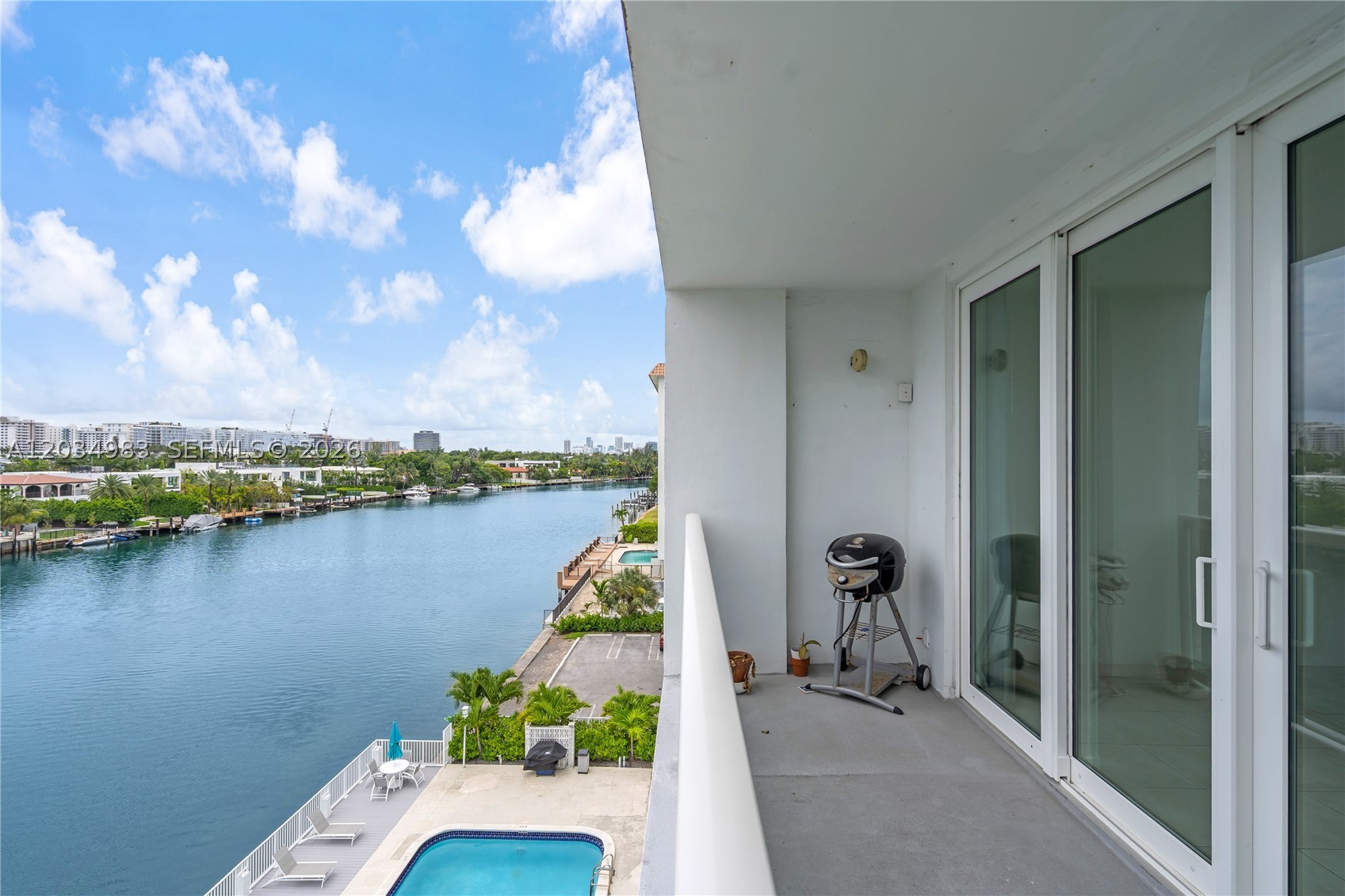 9381 E Bay Harbor Dr 504n Property Photo 25