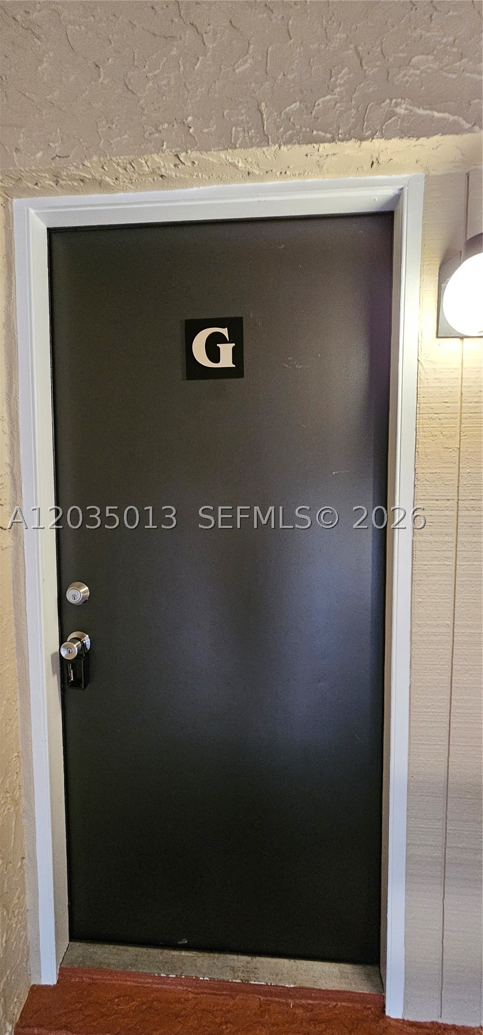5352 NE 6th Ave G9 Property Photo 1