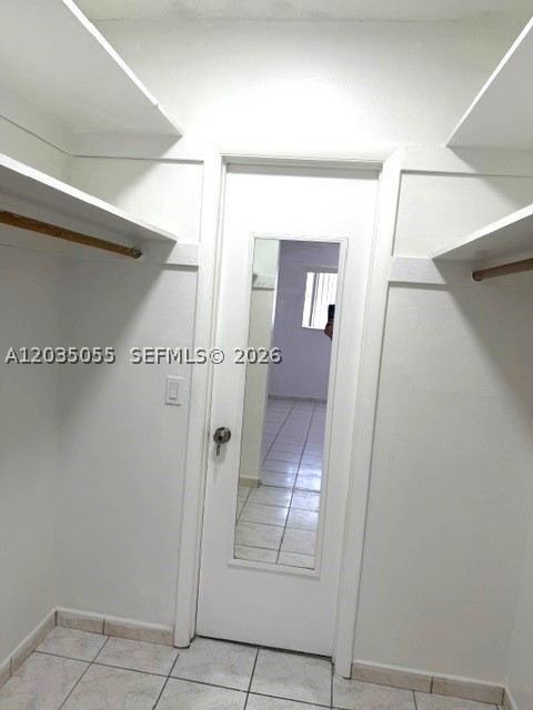 3640 Nw 9th St 302 Property Photo 6