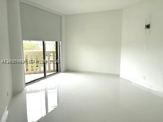 3000 Island Blvd 603 Property Photo 8