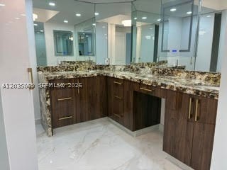3000 Island Blvd 603 Property Photo 14
