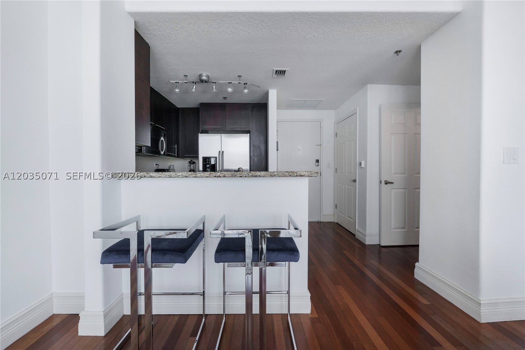 6515 Collins Ave 1405 Property Photo 12