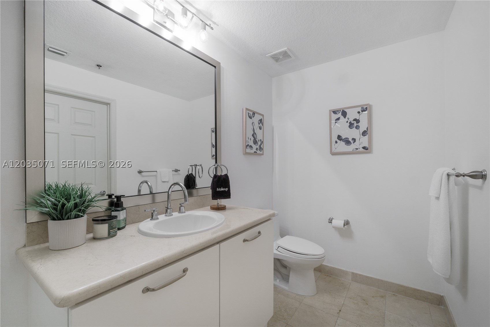 6515 Collins Ave 1405 Property Photo 21