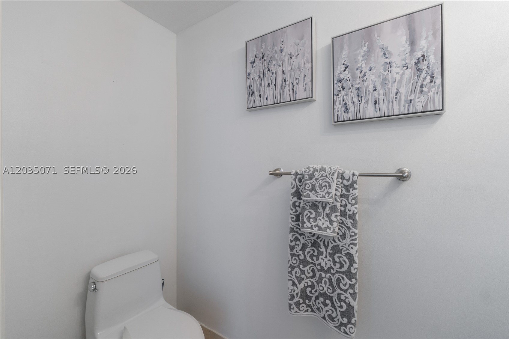 6515 Collins Ave 1405 Property Photo 23