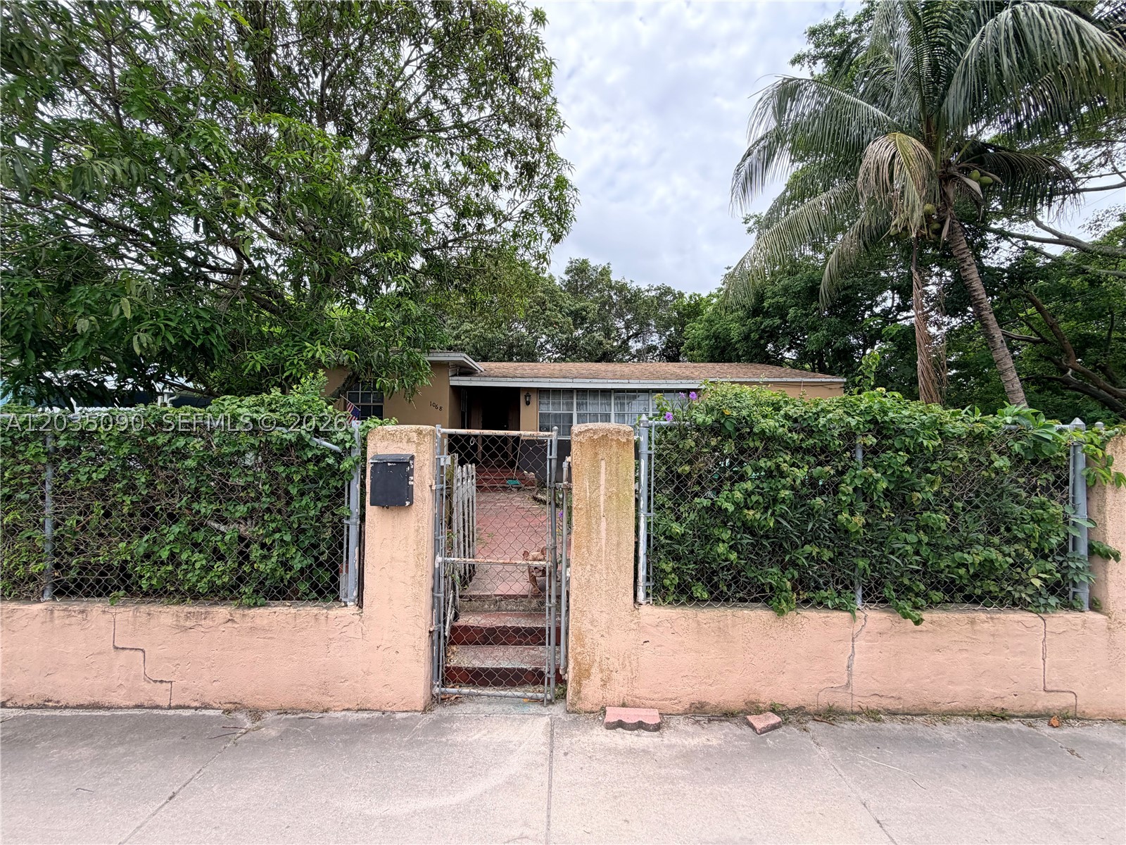 1068 NW 34th St Property Photo 1