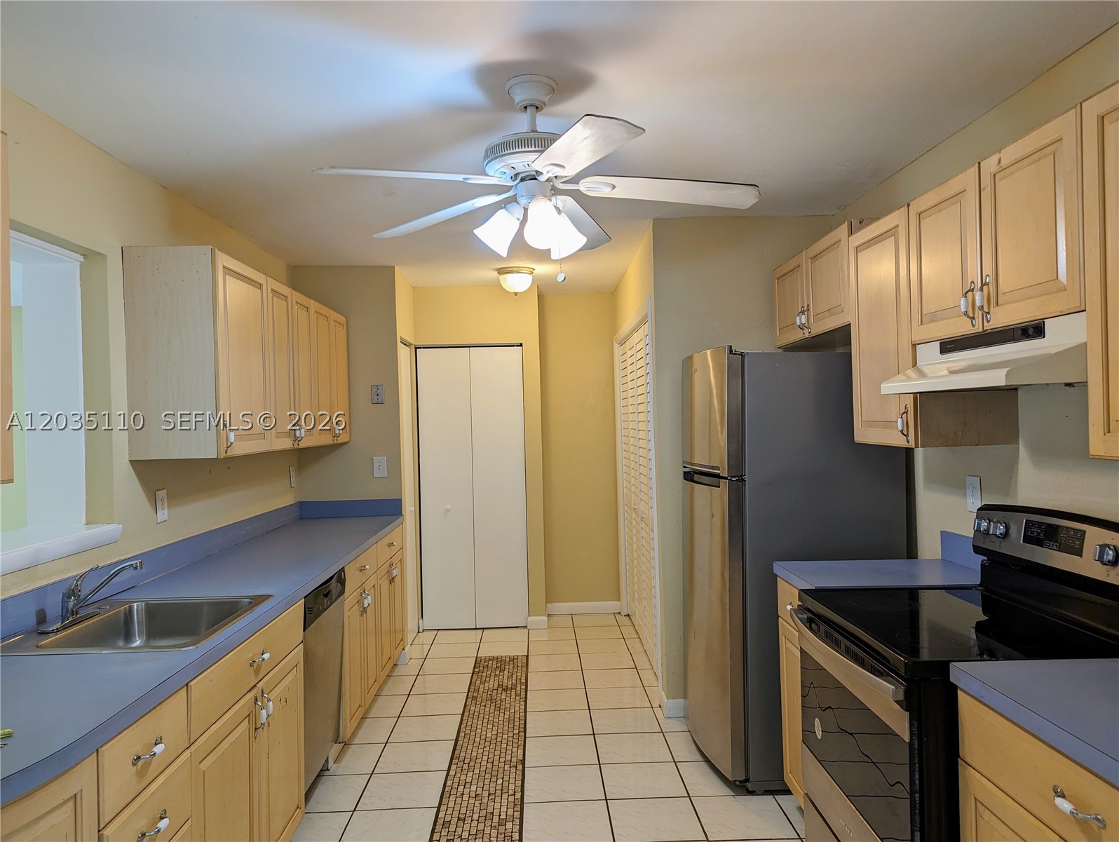 25405 Sw 127th Ct Property Photo 2