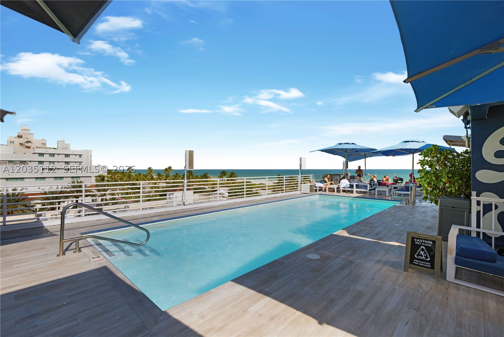 1024 Ocean Dr A402 Property Photo 4