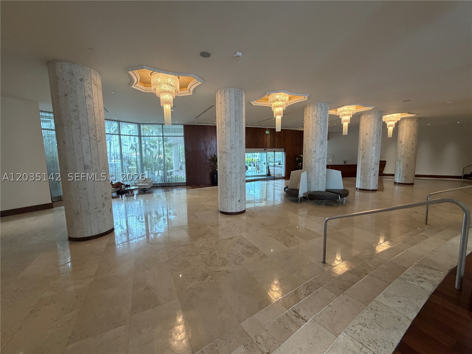 5161 Collins Ave 310 Property Photo 3