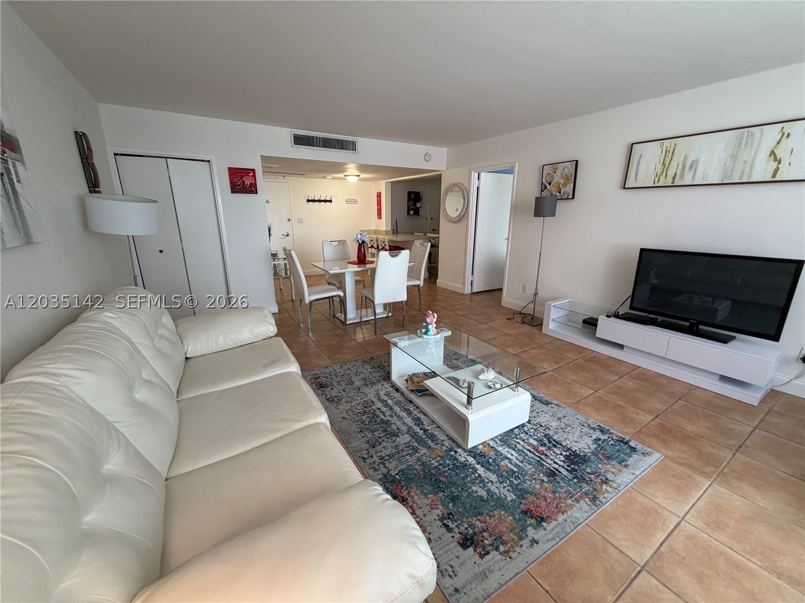 5161 Collins Ave 310 Property Photo 14