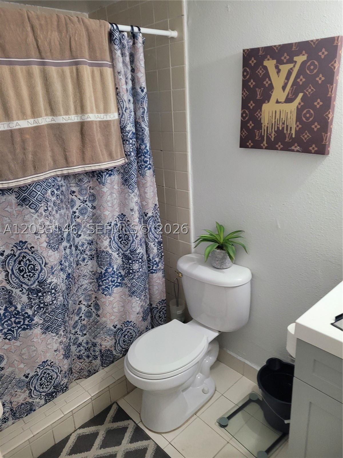 18101 Nw 68th Ave E105 Property Photo 3