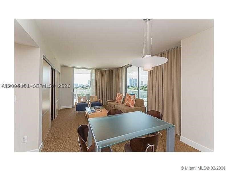 18683 Collins Ave 607 Property Photo 4