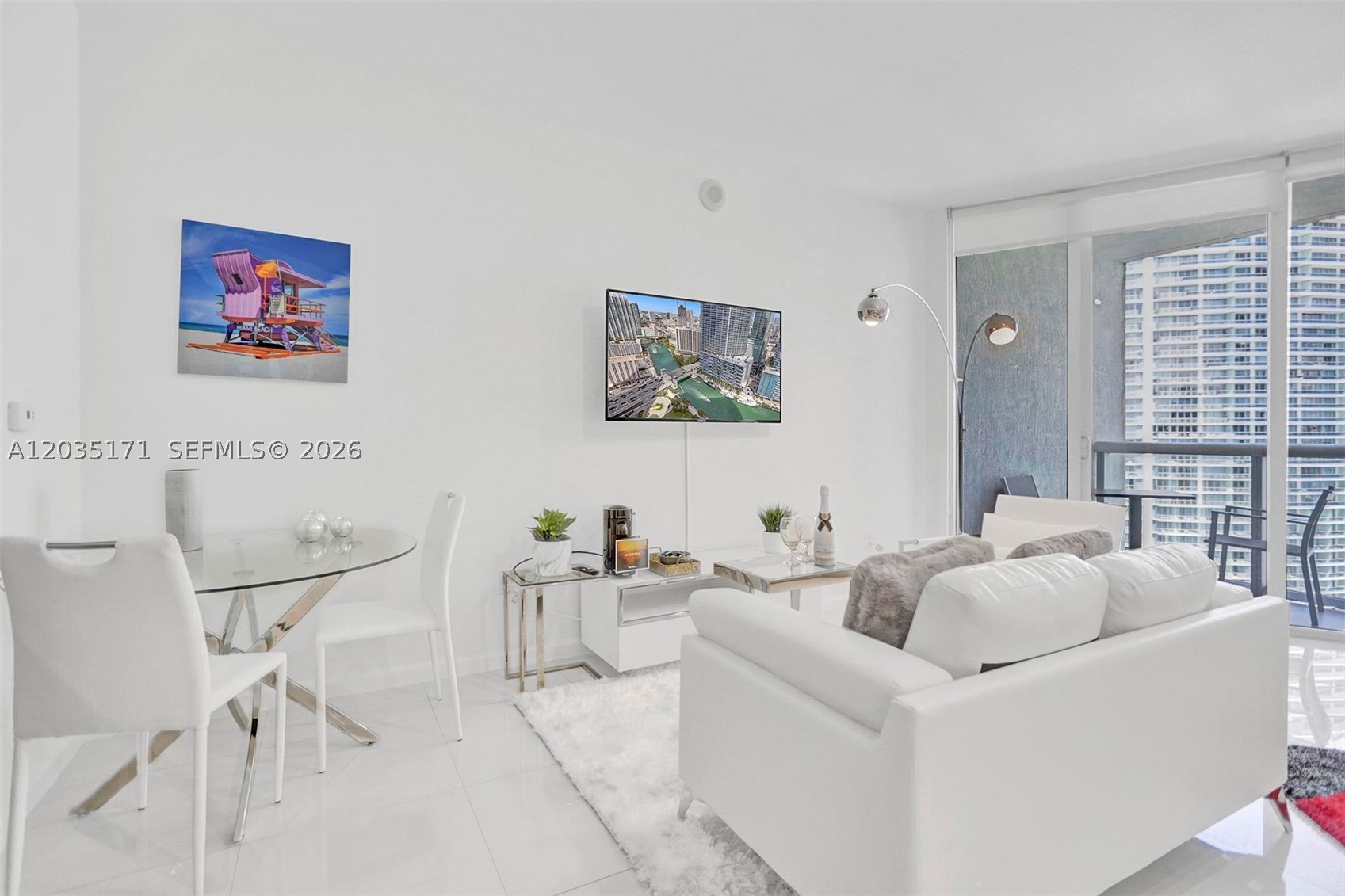 475 Brickell Ave 3408 Property Photo 3