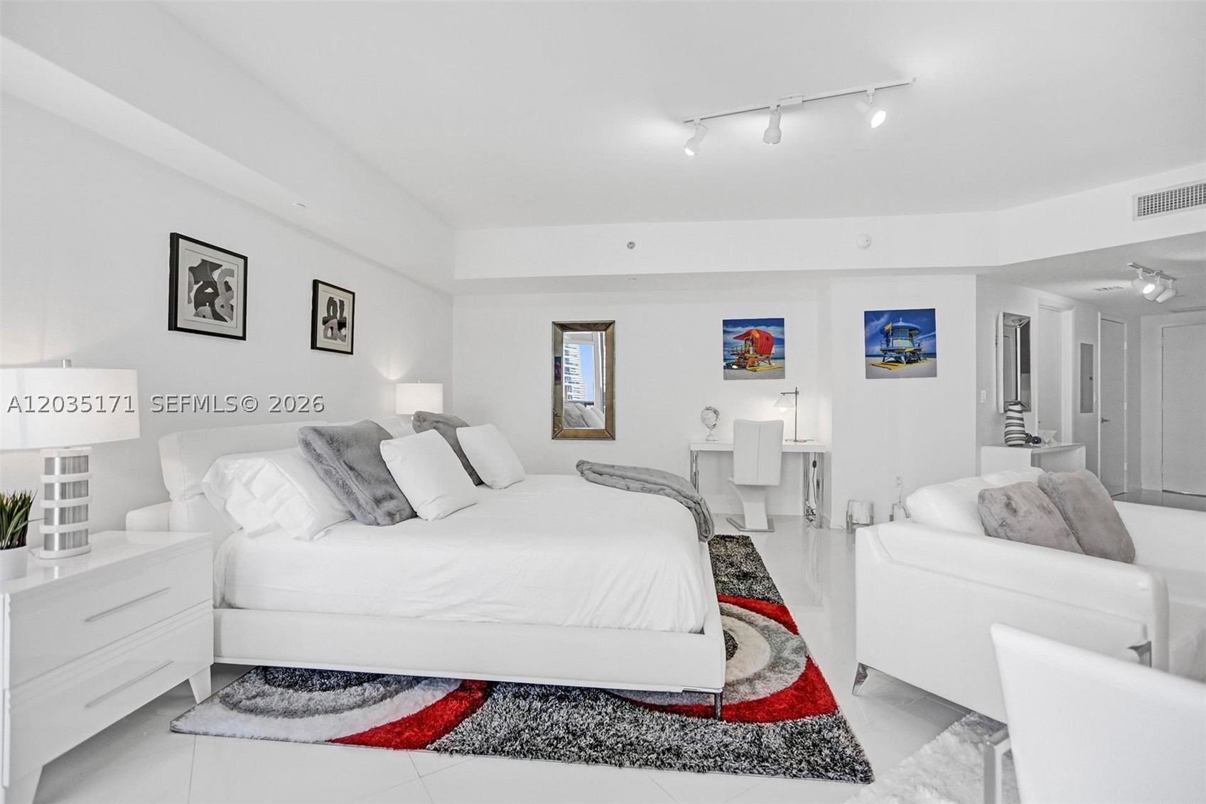 475 Brickell Ave 3408 Property Photo 8