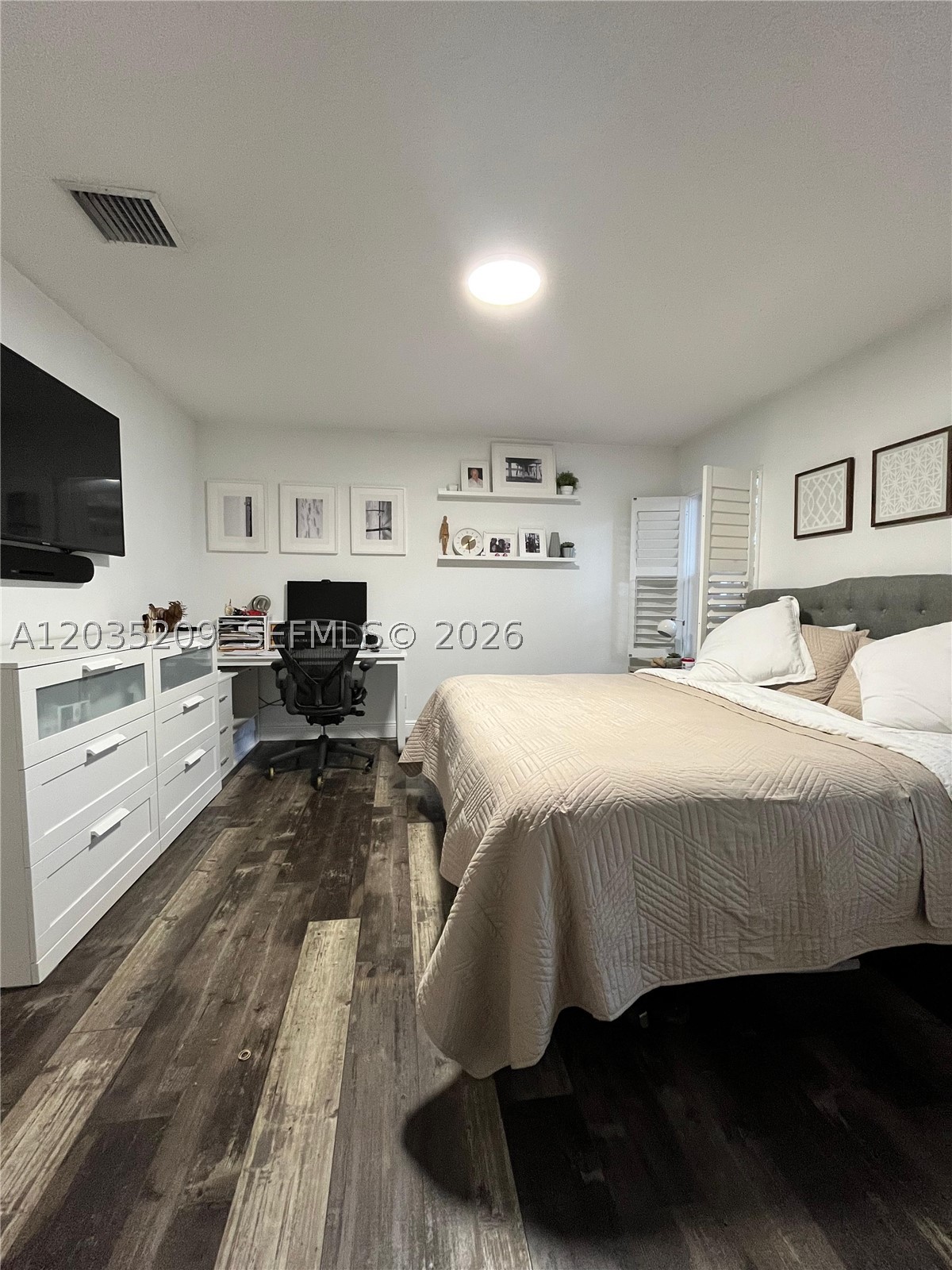 2051 Borealis Way Property Photo 11