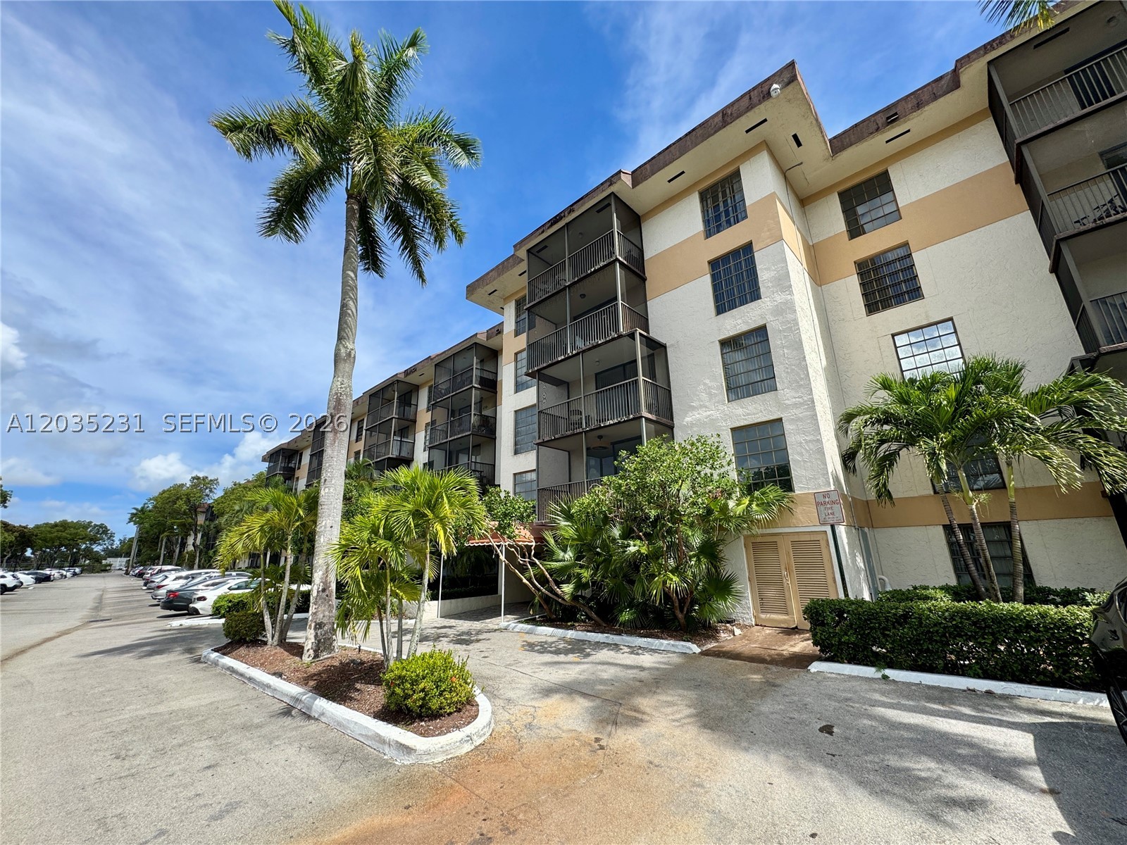 5570 Nw 44th St 408a Property Photo 10