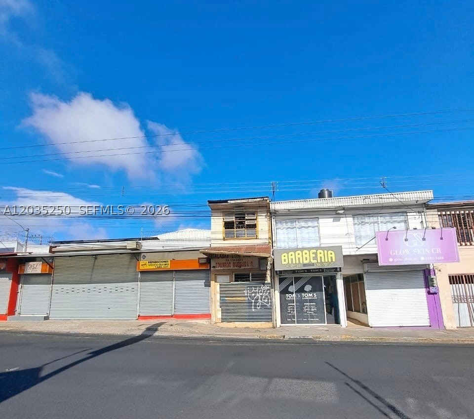 Avenida Central Cartago Property Photo 2
