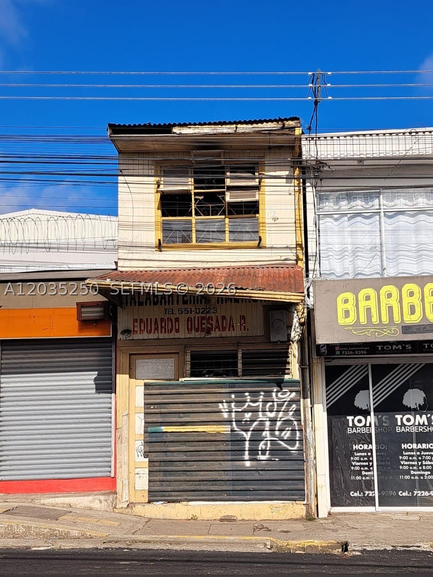 Avenida Central Cartago Property Photo 3