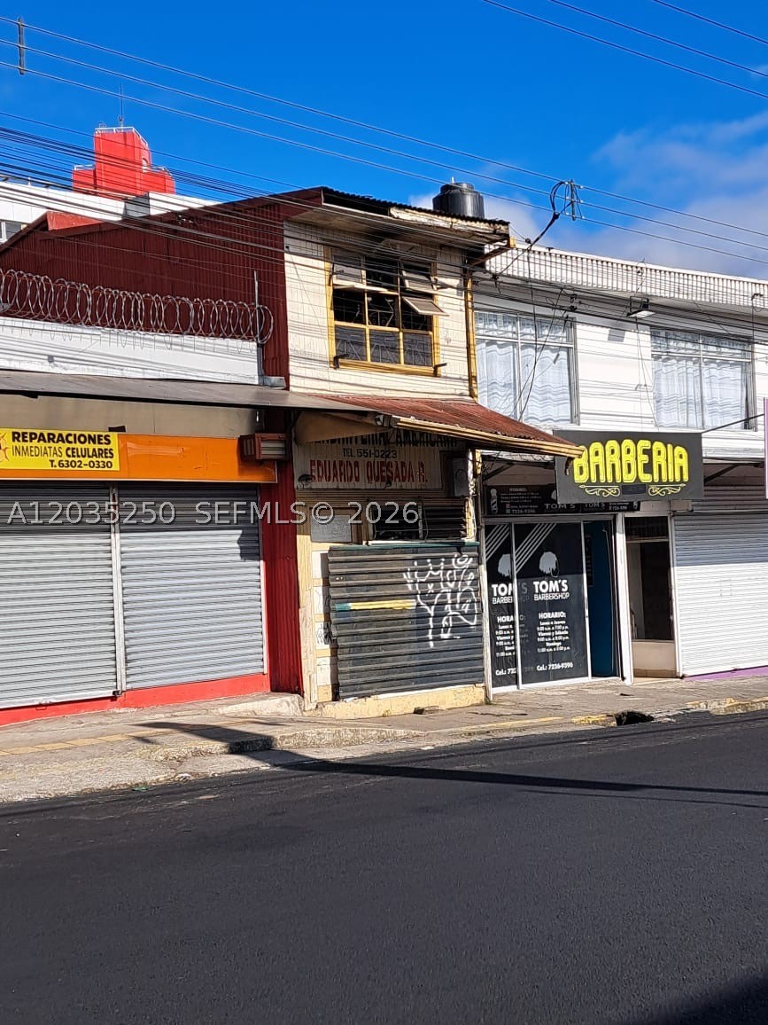 Avenida Central Cartago Property Photo 5