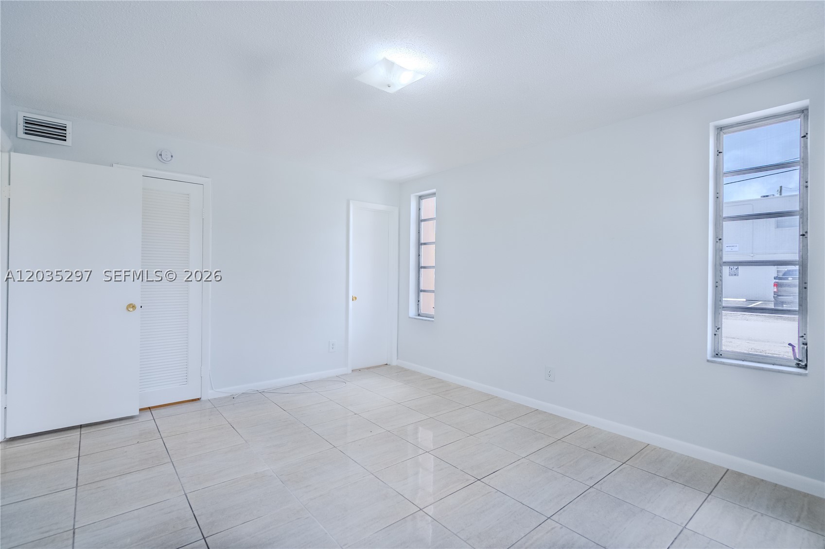 421 Ne 1st St 101 Property Photo 18