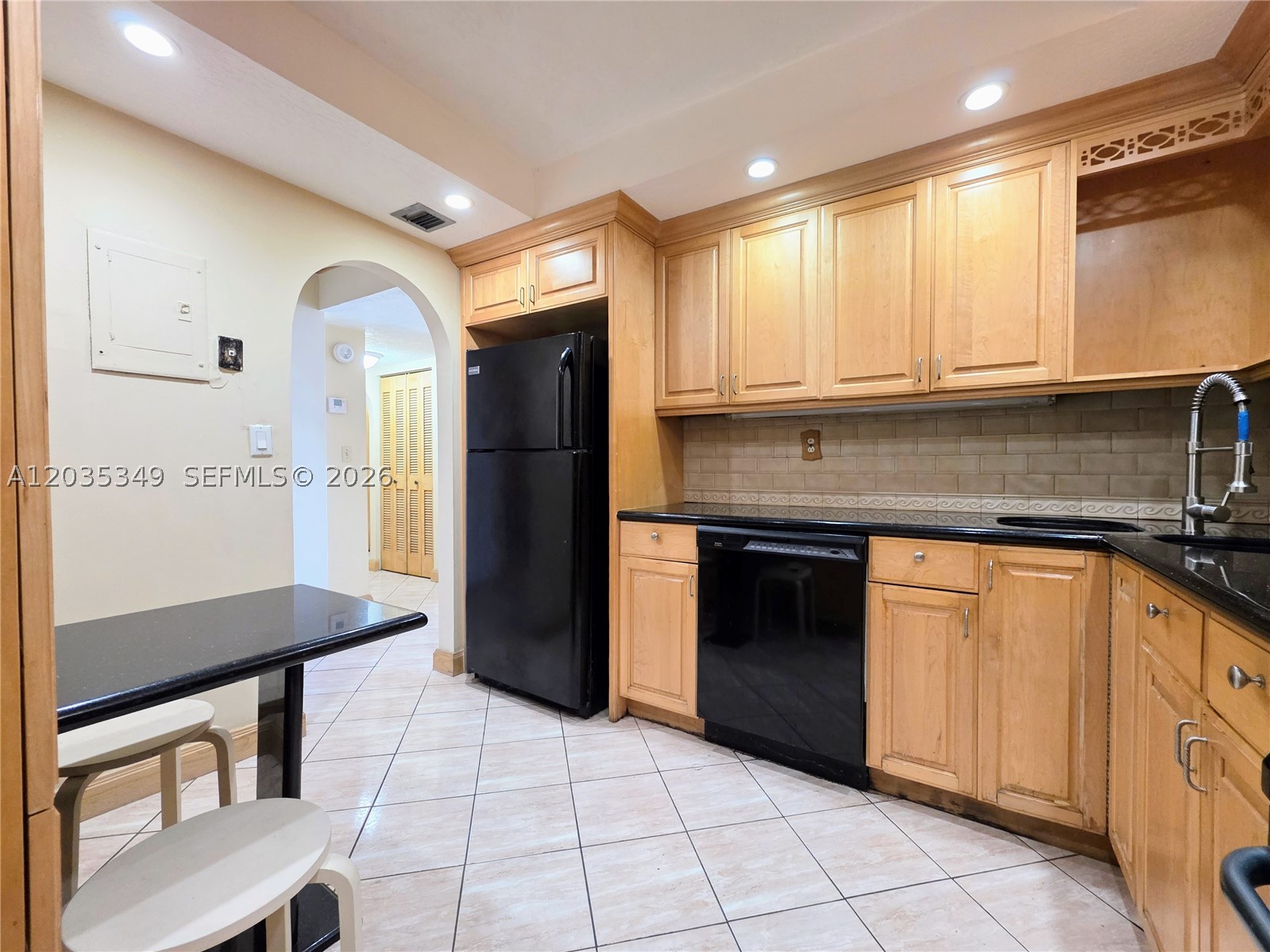 2780 Ne 183rd St 1111 Property Photo 10