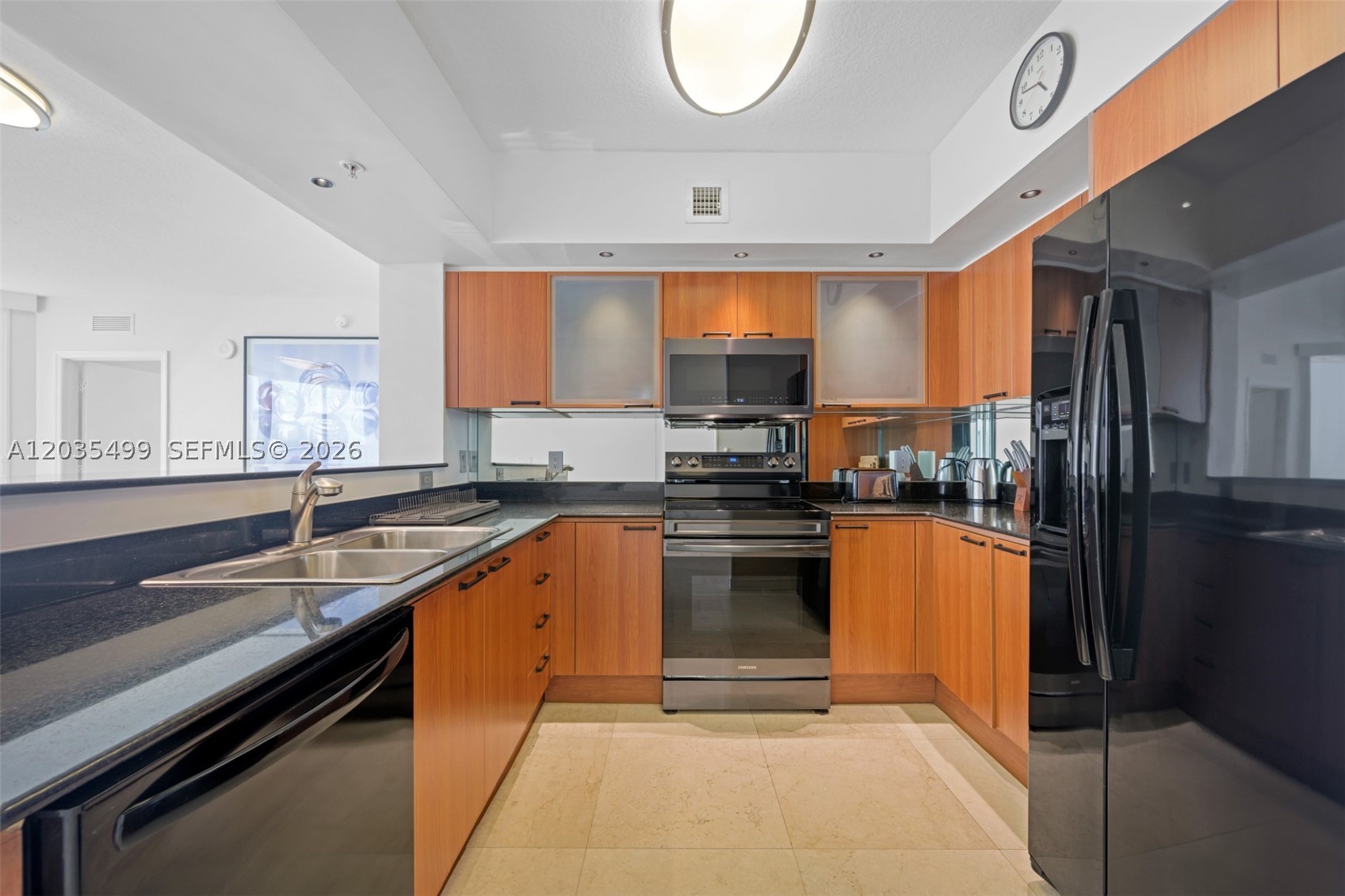 16699 Collins Ave 3508 Property Photo 7