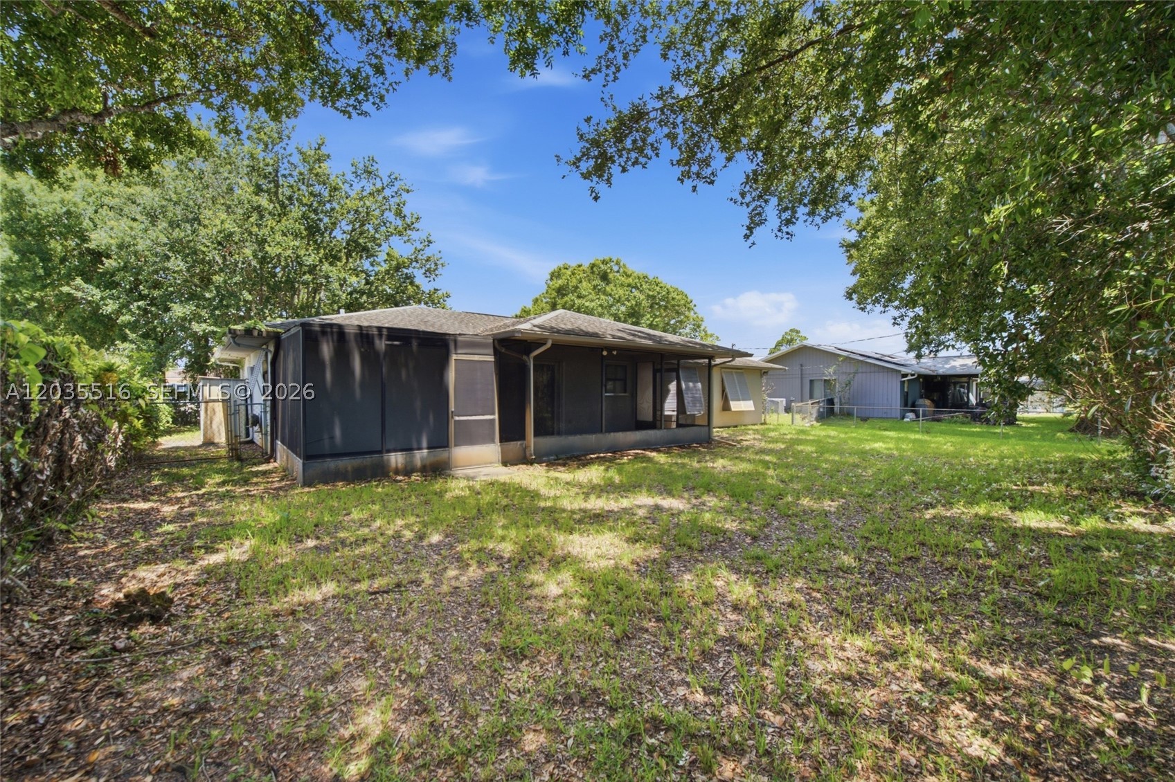 642 Nobles St Property Photo 30