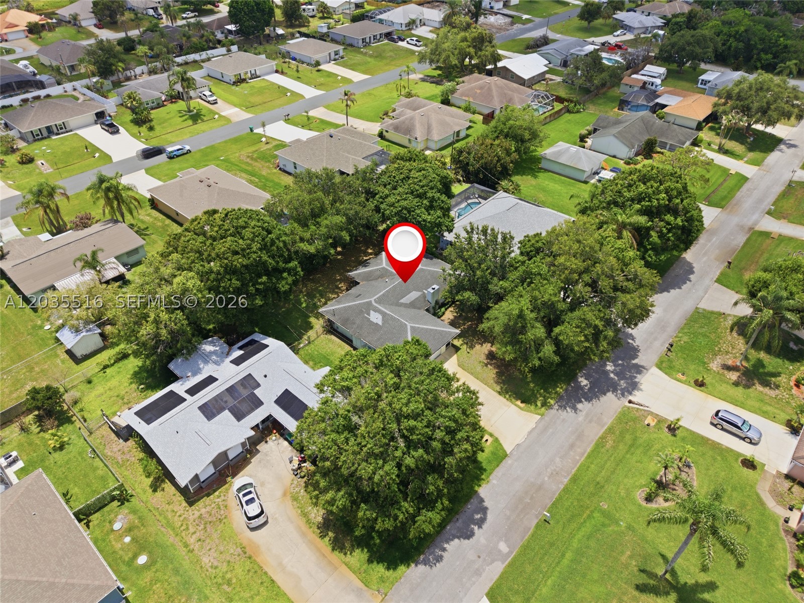 642 Nobles St Property Photo 39