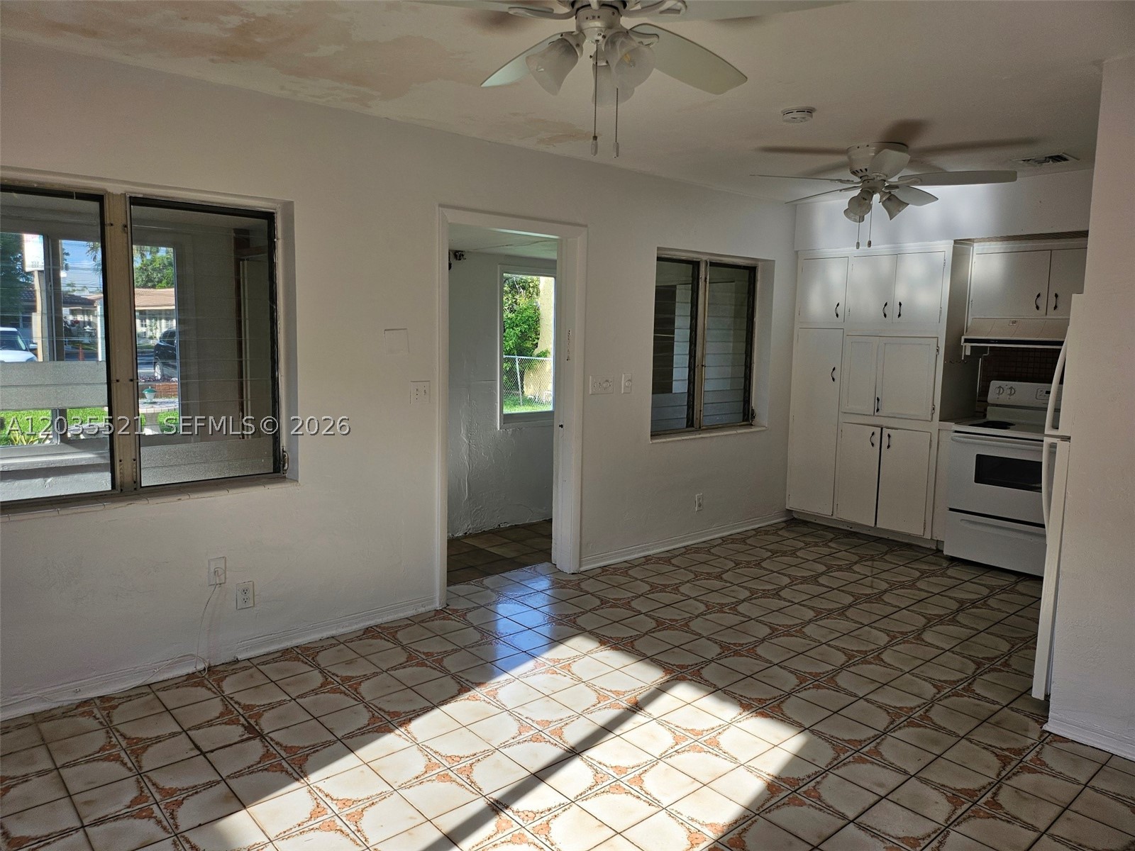 709 Ne 4th Ct 6 Property Photo 14