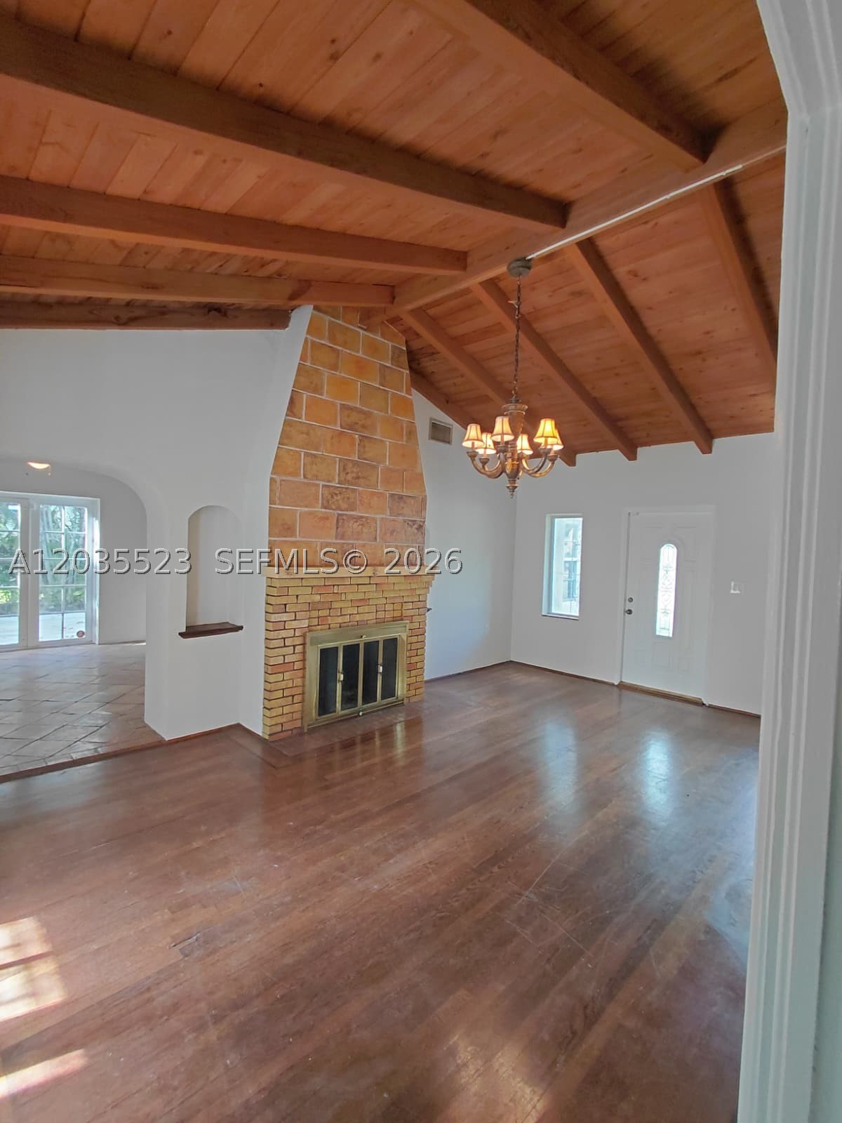 9600 N Miami Ave Property Photo 9