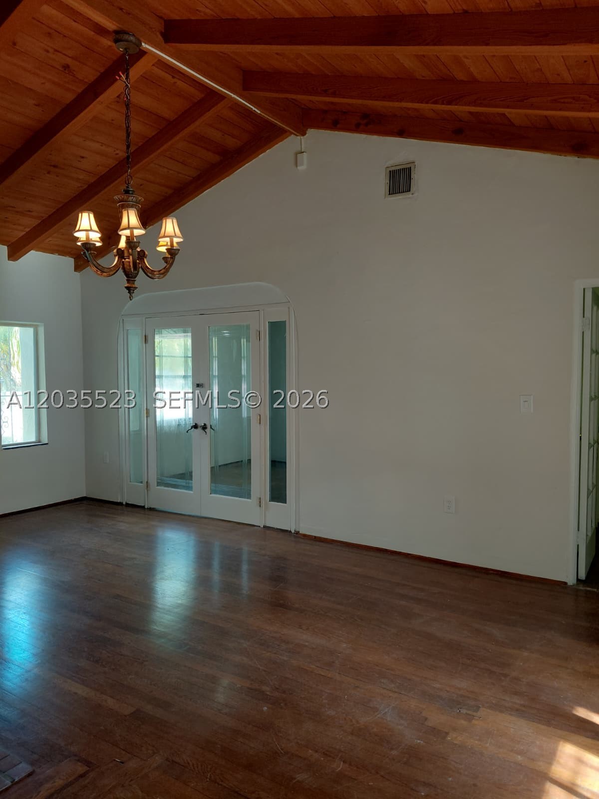 9600 N Miami Ave Property Photo 12