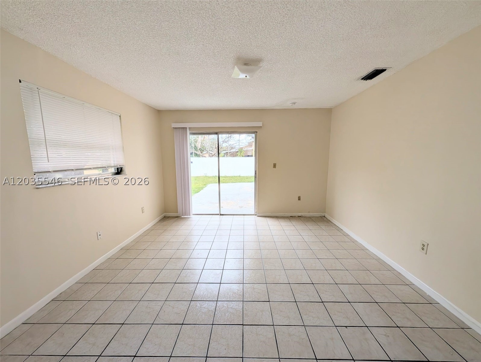15945 Sw 304th St . Property Photo 5