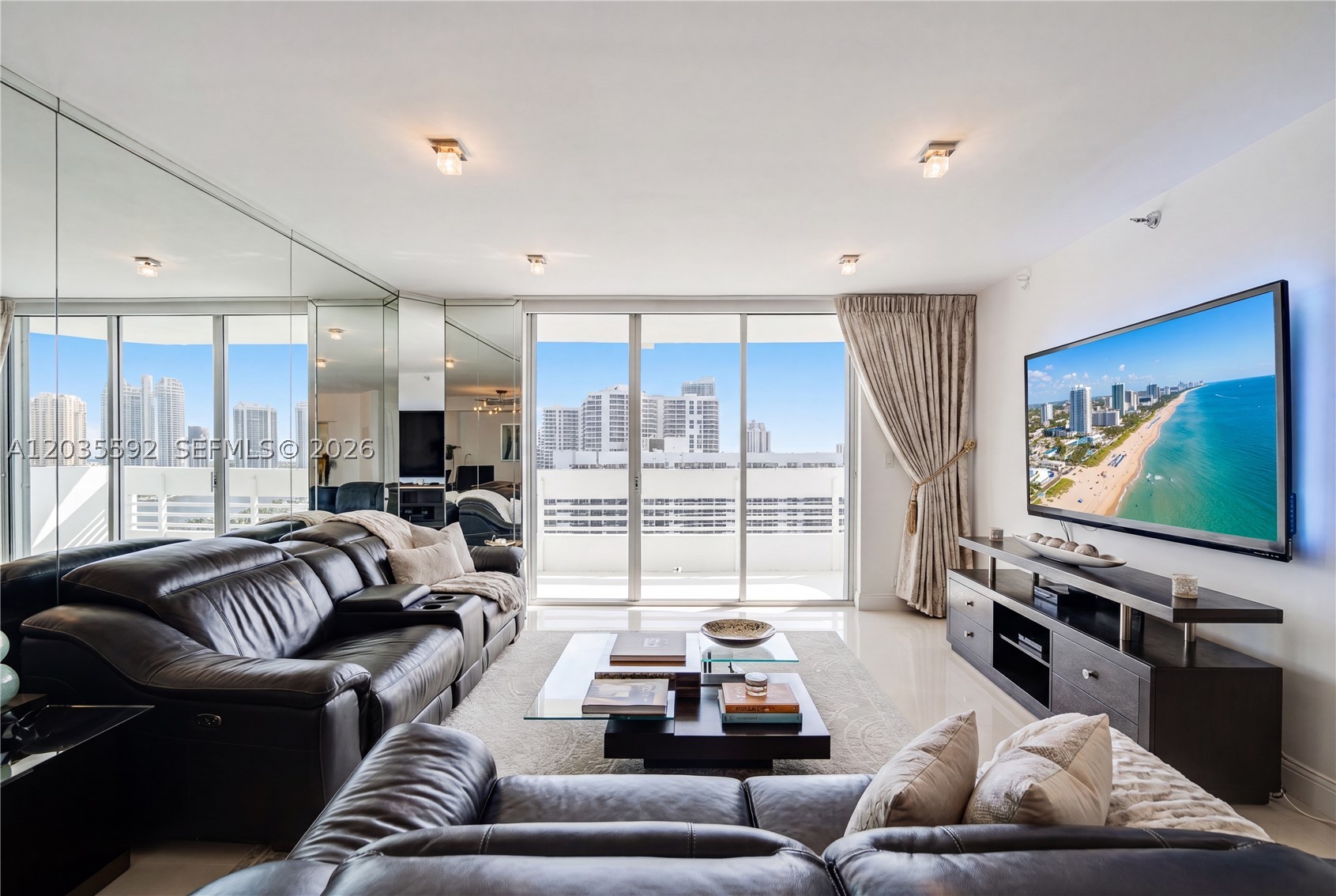 3530 Mystic Pointe Dr 2013