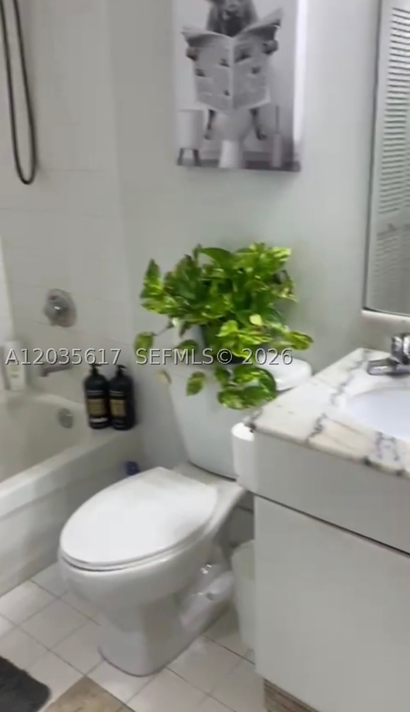 1200 Brickell Bay Dr 3318 Property Photo 34