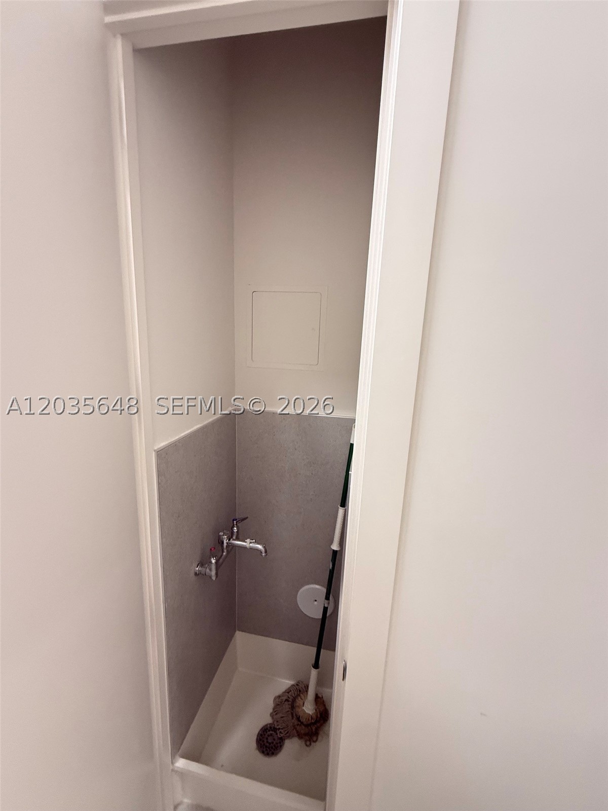 1695 Nw 110th Ave 106 Property Photo 17