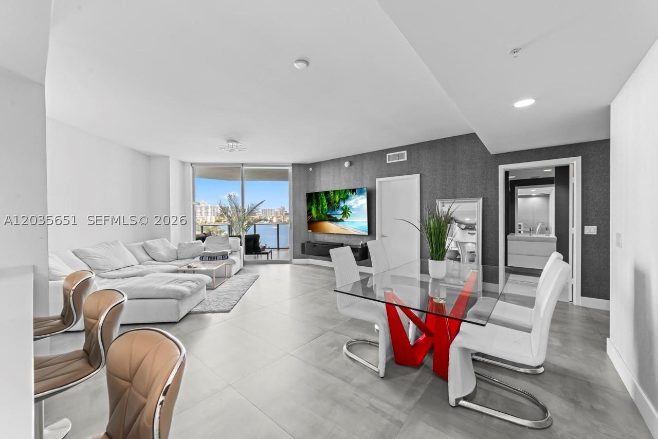 17111 Biscayne Blvd 503 Property Photo 10