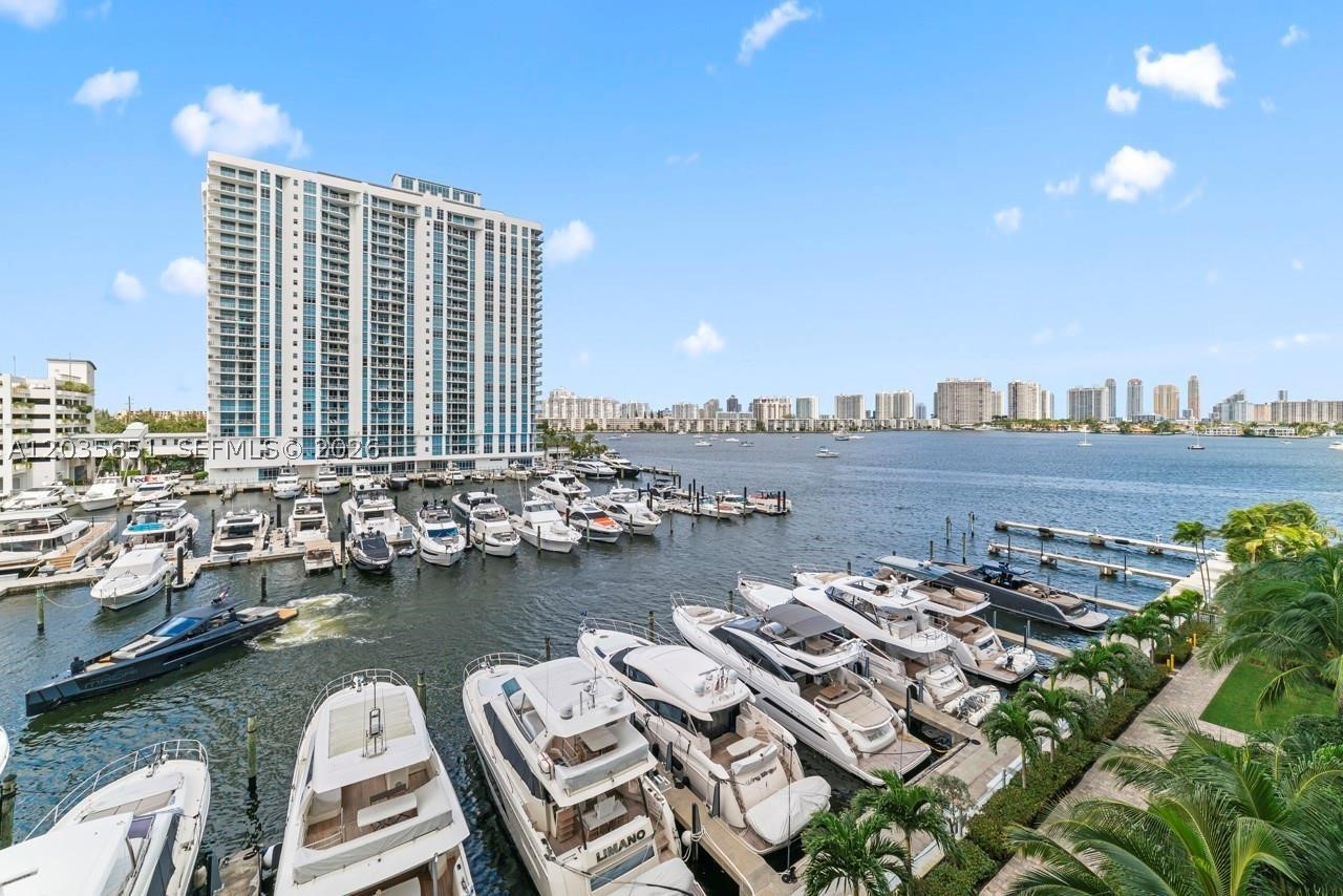 17111 Biscayne Blvd 503 Property Photo 13