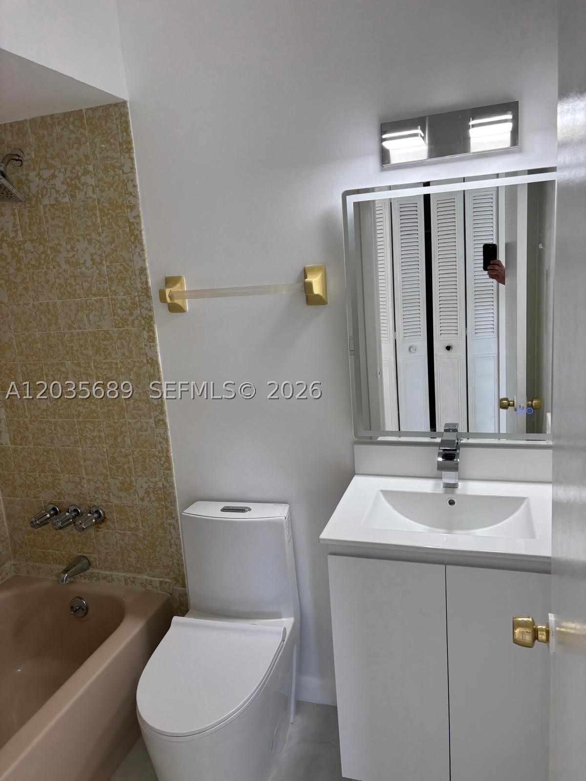 1781 Se Fairfield St Property Photo 4