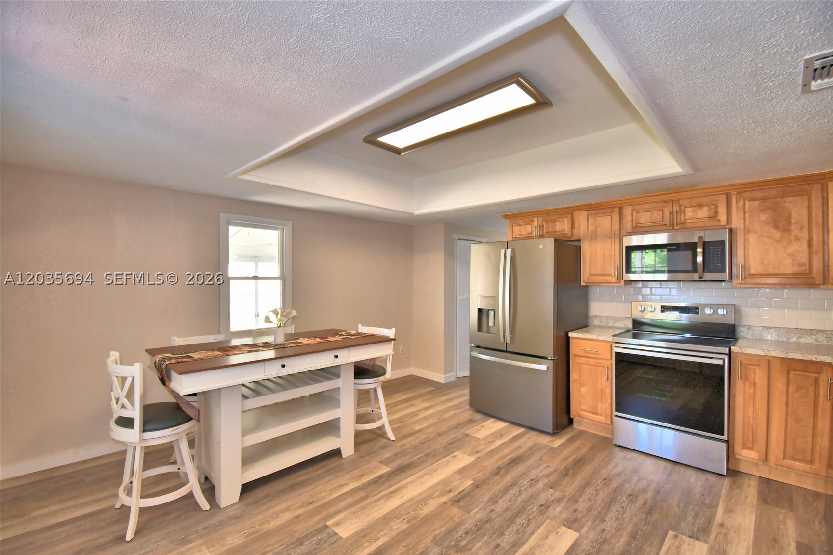 208 Center Street Property Photo 39