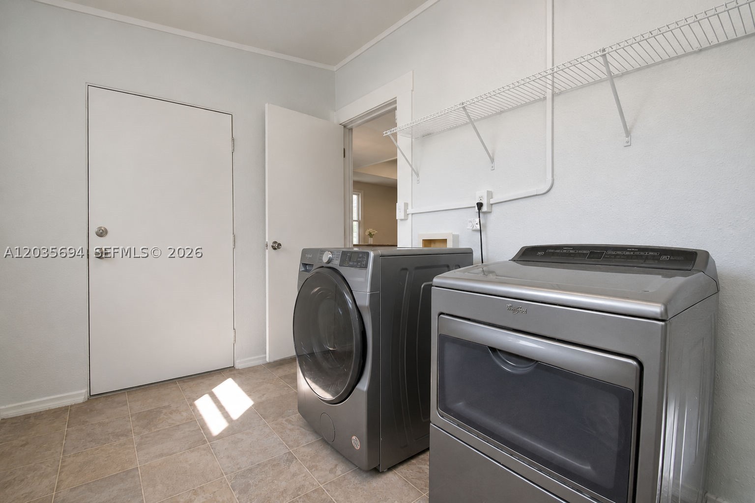 208 Center Street Property Photo 42