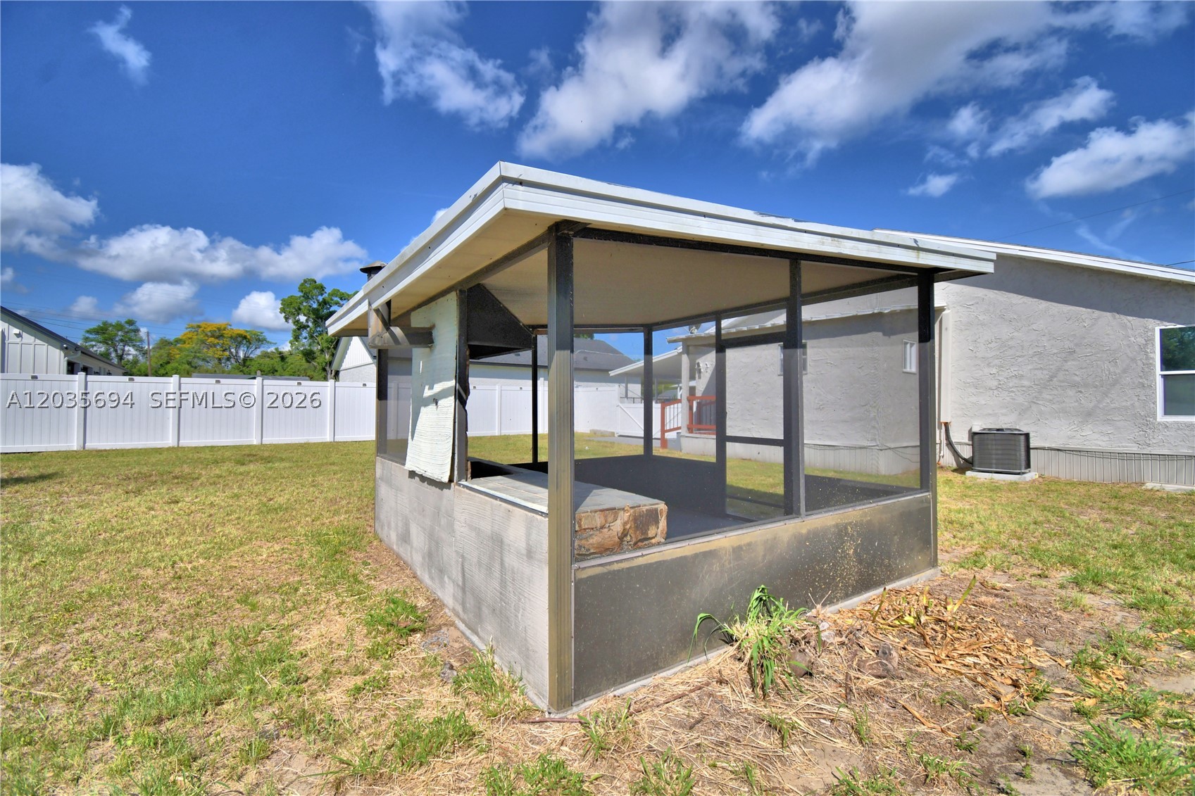 208 Center Street Property Photo 47