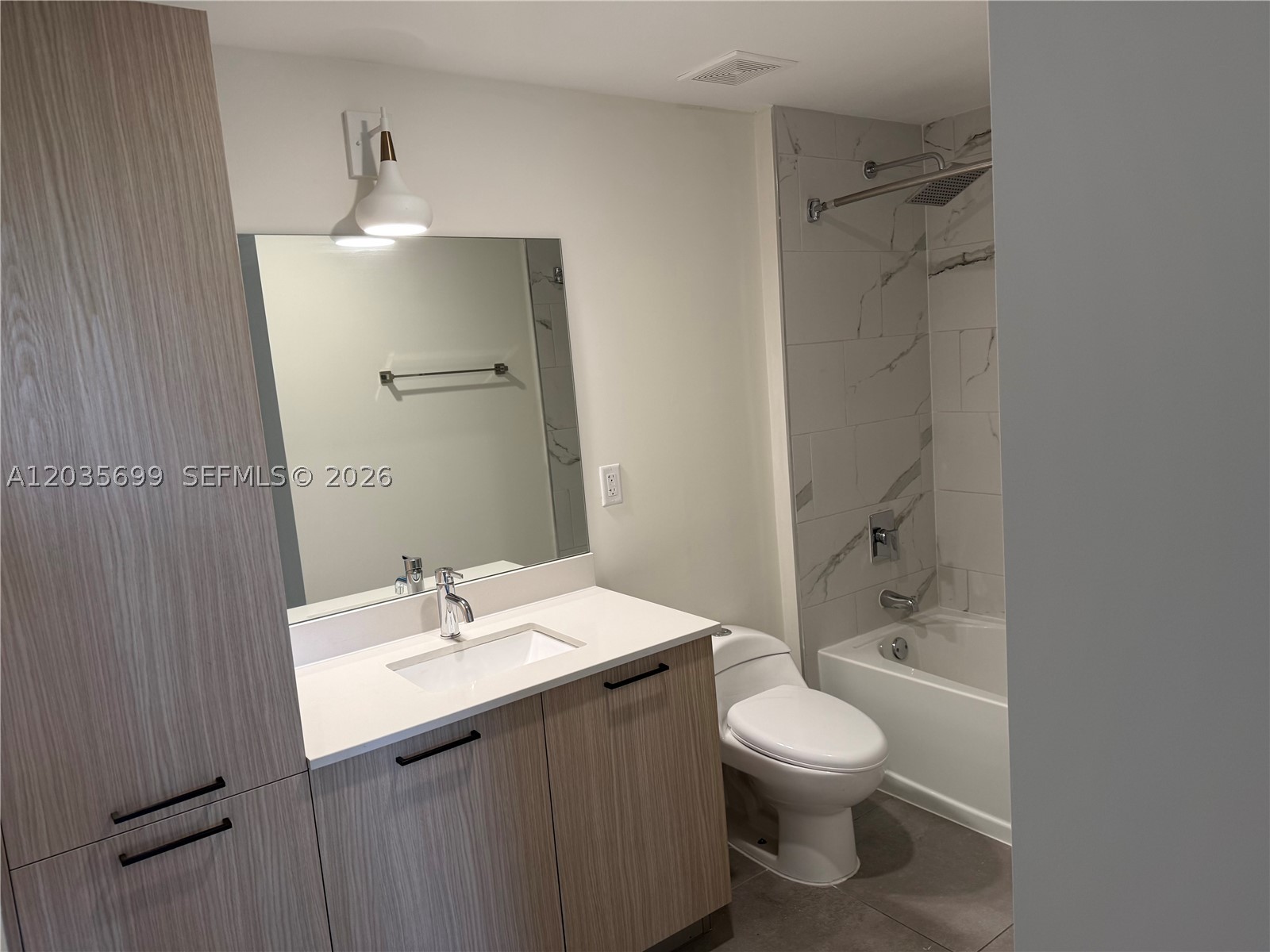 16395 Biscayne Blvd 318 Property Photo 2