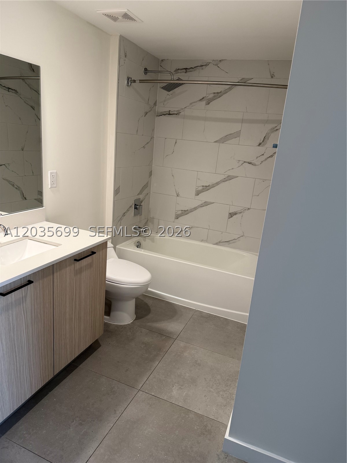 16395 Biscayne Blvd 318 Property Photo 4