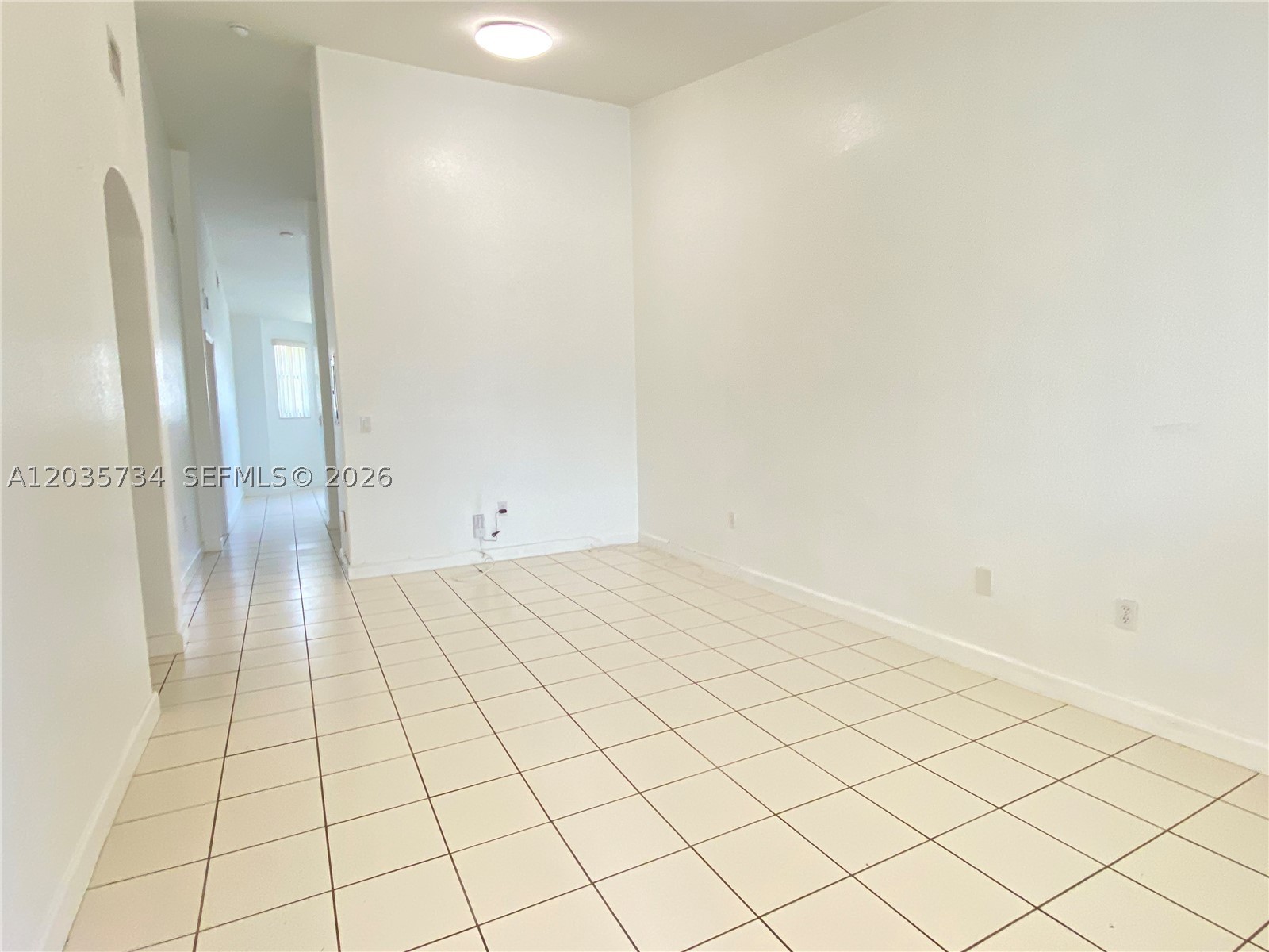 1658 Se 28th Ct 201 Property Photo 3
