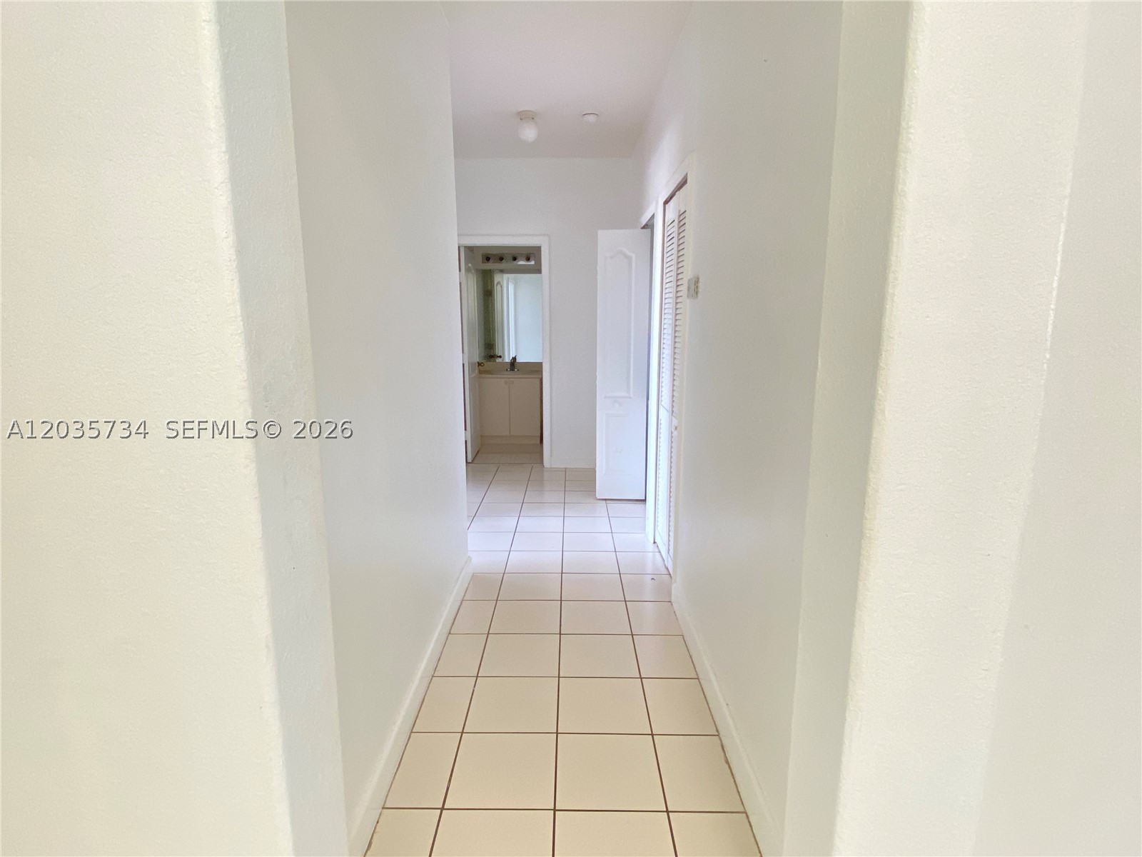 1658 Se 28th Ct 201 Property Photo 5