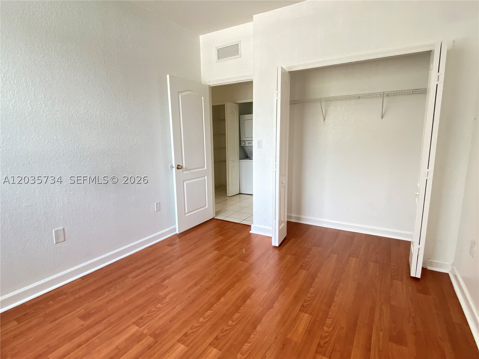 1658 Se 28th Ct 201 Property Photo 8