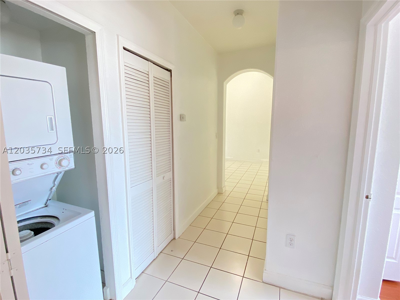 1658 Se 28th Ct 201 Property Photo 13